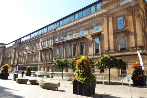 2 bedroom flat to rent, Ingram Street, Glasgow, G1