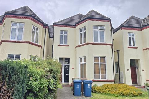Kenton Avenue, Harrow