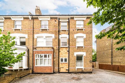 1 bedroom flat for sale, Cumberland Park, London W3