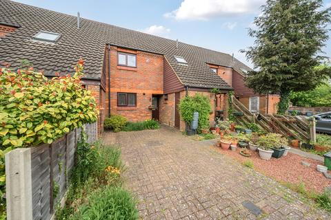 1 bedroom maisonette for sale, Blueberry Close, St. Albans, AL3