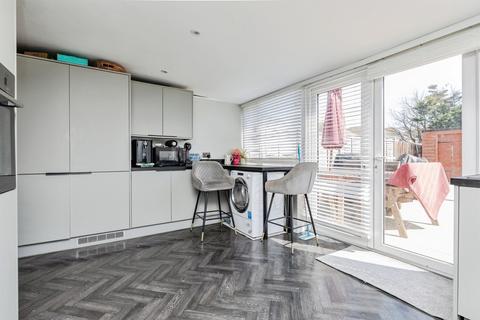 3 bedroom semi-detached house for sale, Bexhill Road, St. Leonards-On-Sea