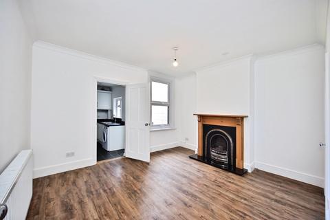 2 bedroom terraced house for sale, Malling Road, Snodland