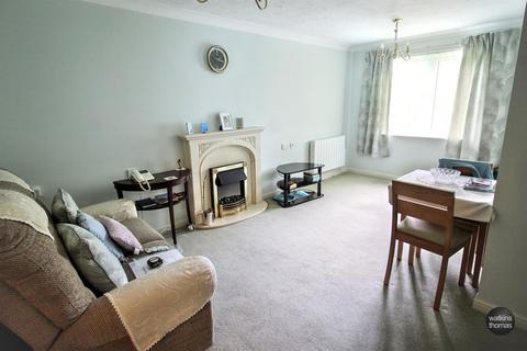 1 bedroom retirement property for sale, Watkins Court, Old Mill Close, Hereford, HR4