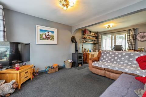 3 bedroom semi-detached house for sale, Clifton Close, Rochester, Kent, ME2