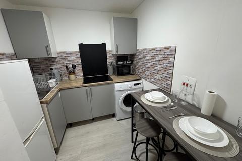 1 bedroom flat for sale, Carlton Road, Manchester M16