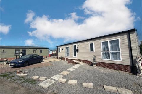 2 bedroom detached bungalow for sale, Queen Street, Seaton Carew, Hartlepool