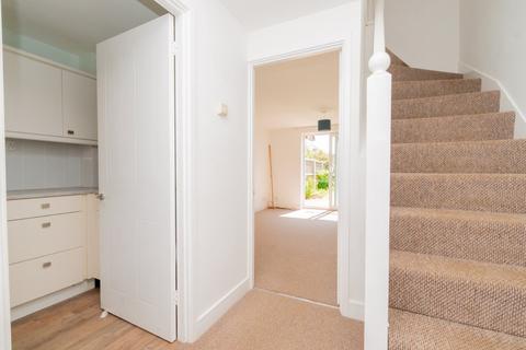 2 bedroom end of terrace house for sale, Woodcock Gardens, Hawkinge, Folkestone, Kent, CT18