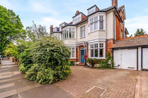 Kings Avenue, Bromley