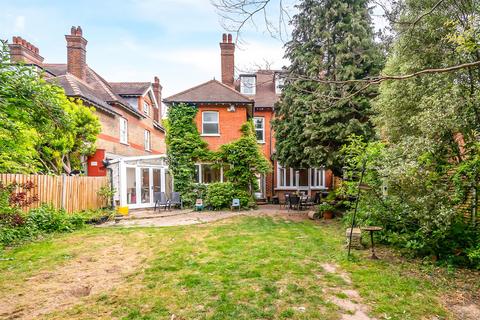 undefined, Kings Avenue, Bromley