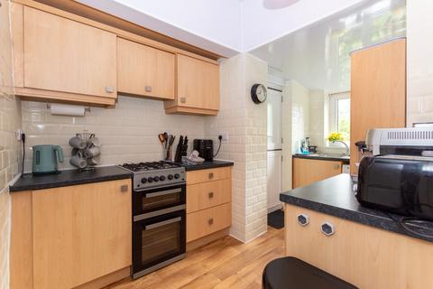 4 bedroom end of terrace house for sale, Marine Terrace, Conwy, LL34