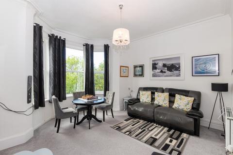 4 bedroom end of terrace house for sale, Marine Terrace, Conwy, LL34