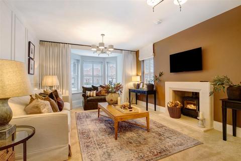 4 bedroom detached house for sale, Lawford Green, Manningtree