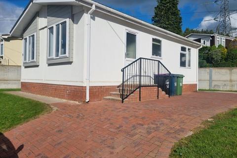 2 bedroom park home for sale, Albrighton Wolverhampton