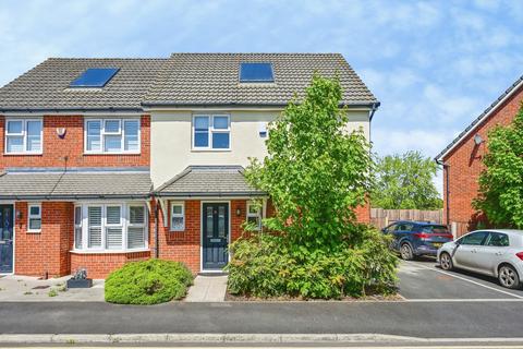 Semi-detached house - Ashton Close, Liverpool, Merseyside, L25