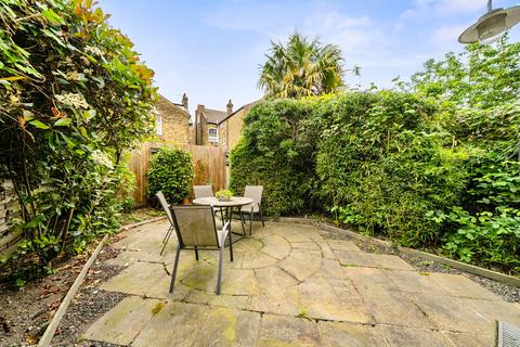 undefined, Gordon Road, Ealing, London