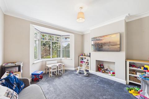 3 bedroom semi-detached house for sale, Bradford Road, Bingley