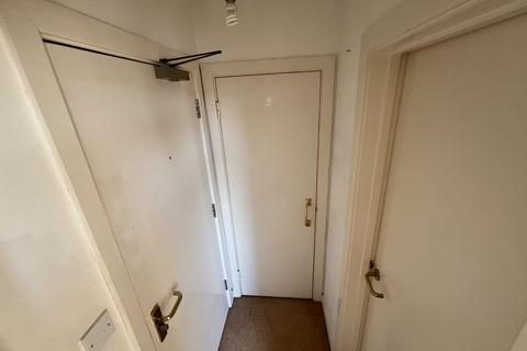 Studio for sale, 23 Irving House, Pittville Circus Road, Cheltenham, Gloucestershire GL52 2PZ