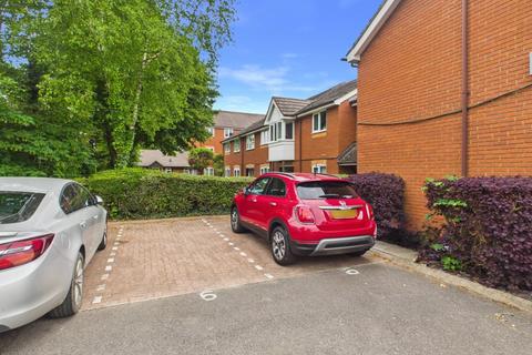 1 bedroom apartment for sale, Firs Avenue, Windsor, Berkshire, SL4