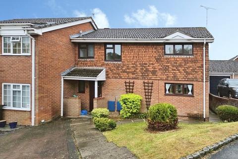 3 bedroom semi-detached house to rent, Felthorpe Close, Lower Earley, Reading, RG6