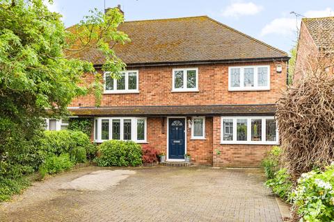 5 bedroom semi-detached house for sale, Weald Hall Lane, Epping CM16