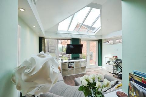 4 bedroom townhouse for sale, Deyley Way, Ashford, TN23 5