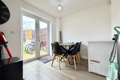 3 bedroom semi-detached house for sale, Cicero Crescent, Fairfields, Milton Keynes, MK11