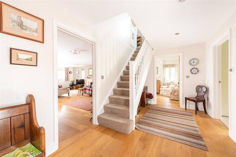 3 bedroom detached house for sale, Jackson Street, Baldock, Hertfordshire, SG7