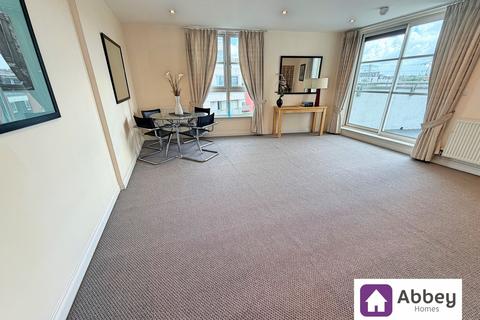 2 bedroom flat to rent, Watkin Road, Leicester, LE2