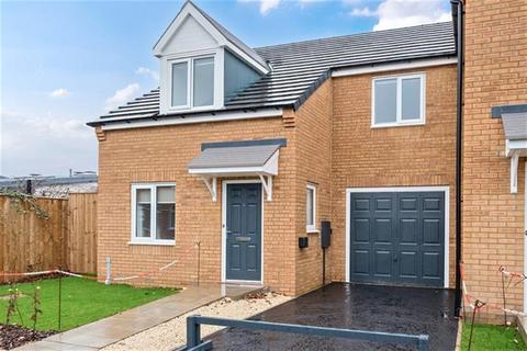 3 bedroom semi-detached house to rent, Dovecote Avenue, S63