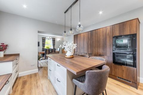 7 bedroom detached house for sale, Brampton CA8