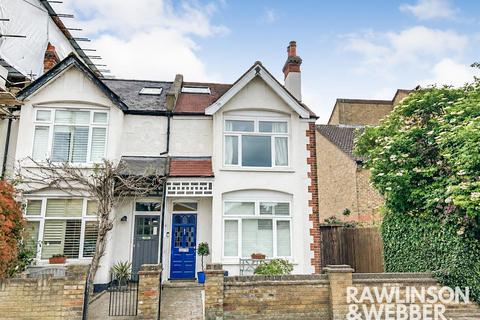 Grange Road, West Molesey KT8