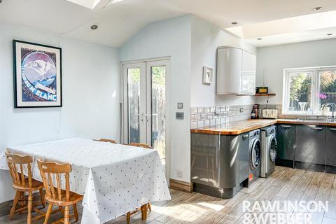 undefined, Grange Road, West Molesey KT8