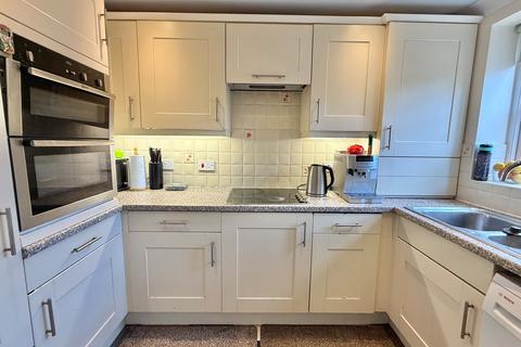 2 bedroom cottage for sale, The George Mews, Ringwood, BH24 1AR