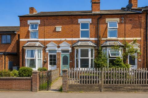 Terraced house - Middle Road, Worcester WR2