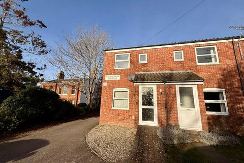 2 bedroom end of terrace house to rent, Launceston Terrace, NORWICH