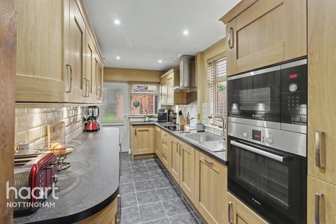 3 bedroom detached house for sale, Denehurst Avenue, Whitemoor