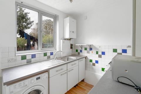 2 bedroom flat for sale, Elfleda Road, Cambridge, CB5