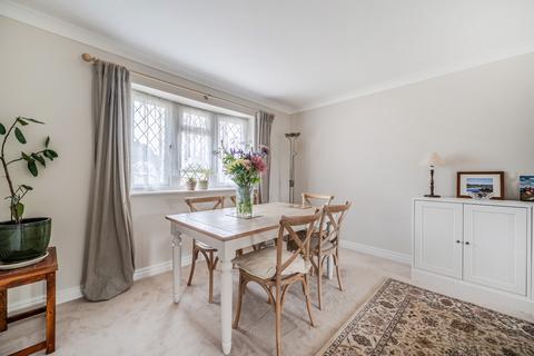 3 bedroom bungalow for sale, Pine Grove, Church Crookham, GU52