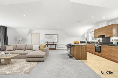 2 bedroom penthouse for sale, High Road, Buckhurst Hill, IG9