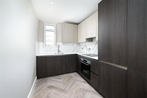 2 bedroom apartment for sale, Belsize Avenue, London