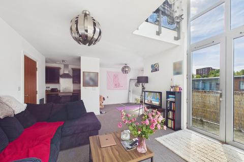 3 bedroom apartment for sale, Cameronian Square, Worsdell Drive, Quayside