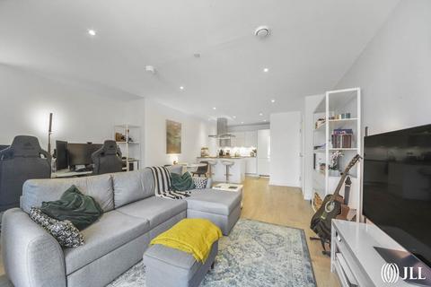 1 bedroom apartment for sale, Hawthorn House, Forrester Way, London, E15