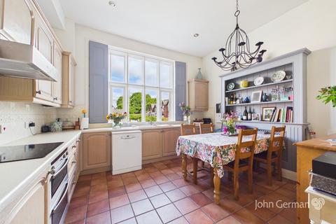 4 bedroom manor house for sale, Mickleover Manor, Mickleover