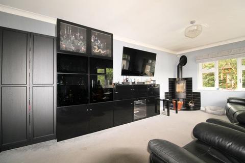2 bedroom semi-detached bungalow for sale, Gamlingay Road, Potton, Sandy