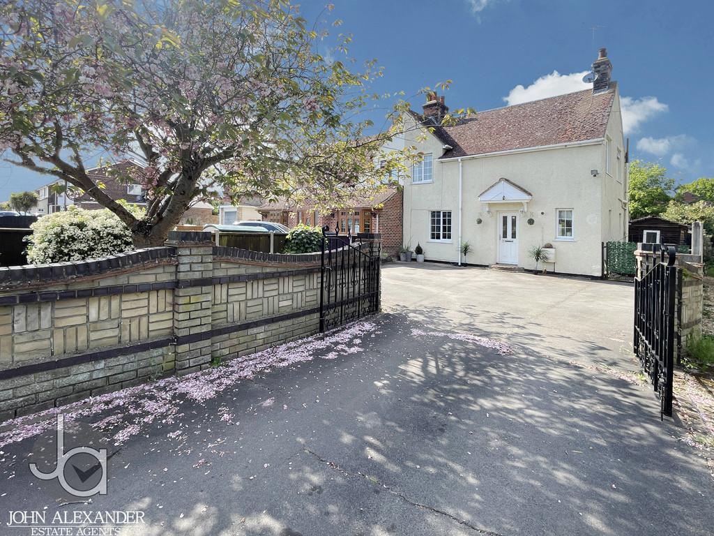 3 bedroom semi-detached house for sale in Colchester on OnTheMarket