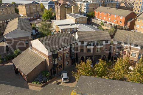 undefined, Ironmongers Place, London E14