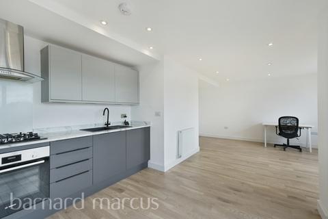 2 bedroom flat to rent, Windmill Lane, Hanwell