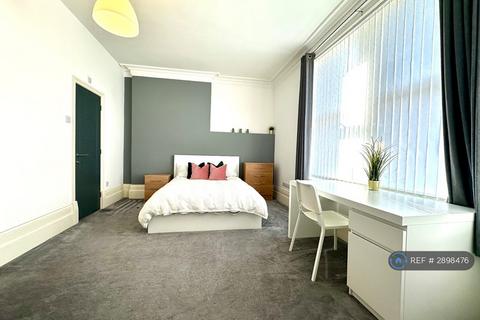 undefined, Southfield Road, Middlesbrough, TS1