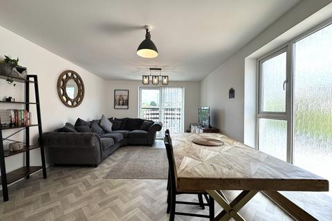 2 bedroom apartment for sale, New Cut Road, Swansea, SA1