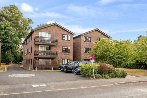 2 bedroom flat for sale, Albemarle Road, Beckenham, BR3